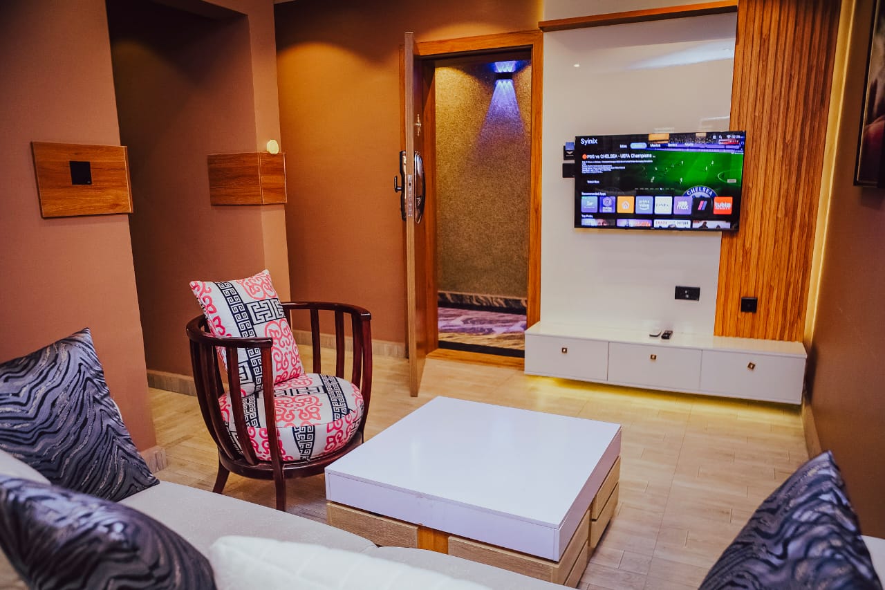 Nest Suite Living Room