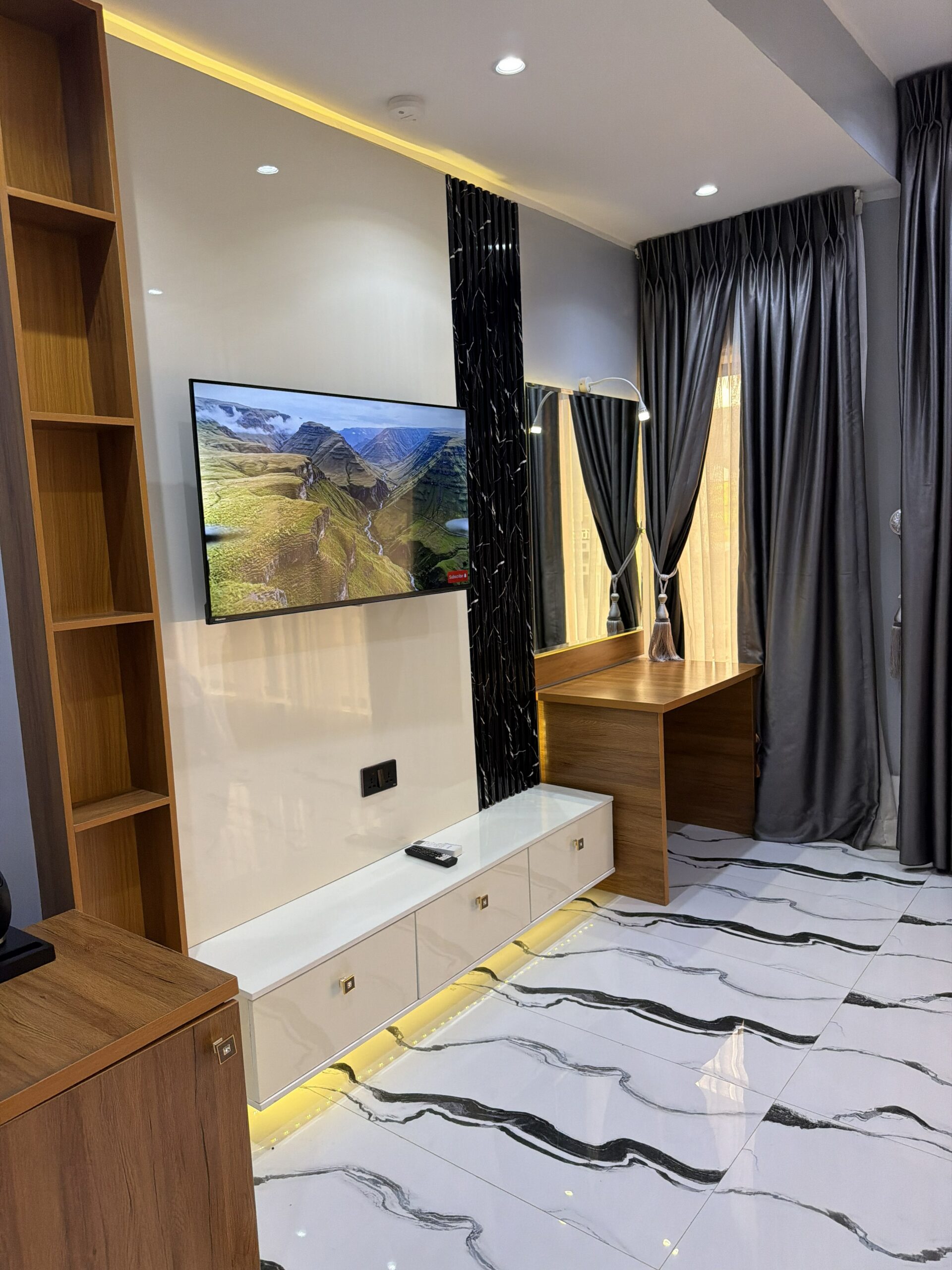 202 Skyline Suites Living Room